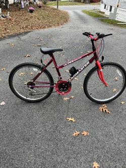 Girls Bike Good Condition 