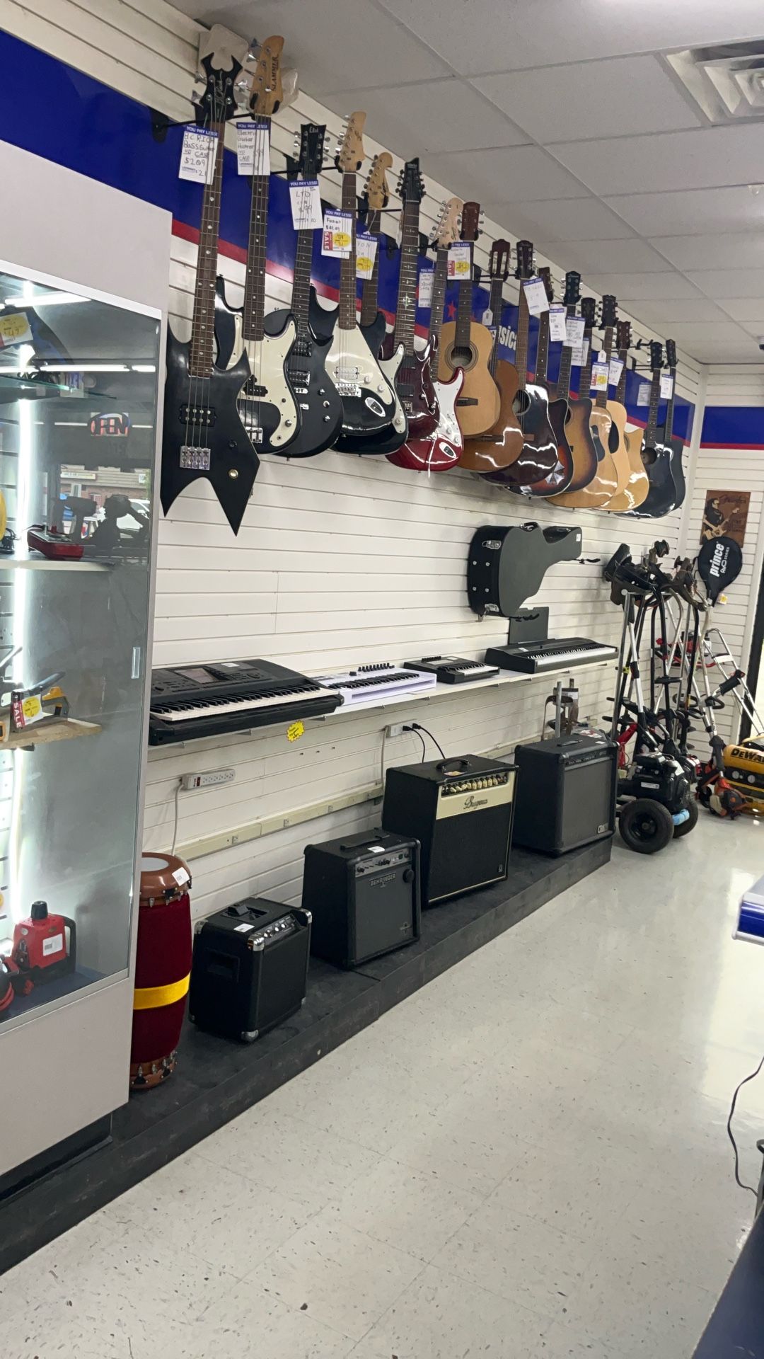 WE ARE BUYING MUSICAL ITEMS 