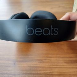 Beats Studio3 wireless pickup only 150$