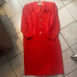 Woman’s suit