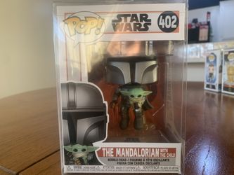The Mandalorian With The Child Funko Pop 402