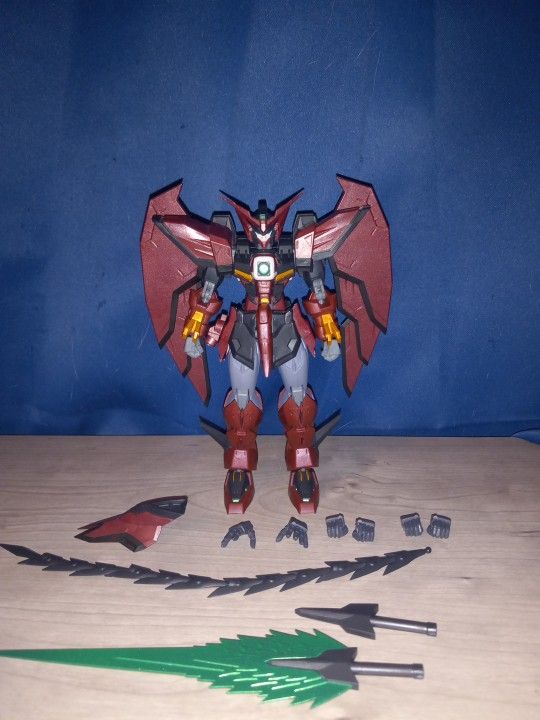 Gundam Universe Epyon Figure