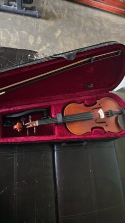 EM 230 violin