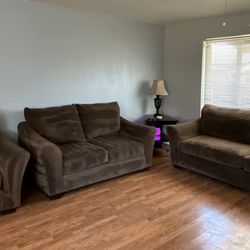 3 Pieces Living Room Set -Great Condition $400 OBO