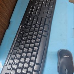 Wireless Mouse And Keyboard 