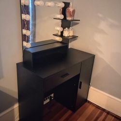 Makeup Table 