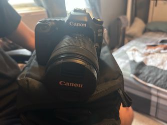 Canon EOS 80D DSLR camera with 3 lenses!