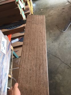 hardwood 300sqft $400cash