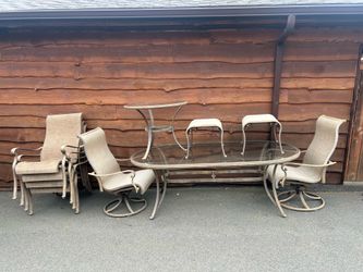 Patio set