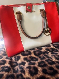 Michael Kors Large Sutton Center Stripe