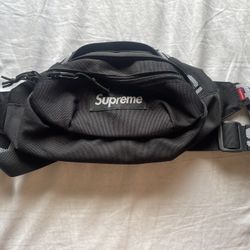 Supreme Waist Bag 