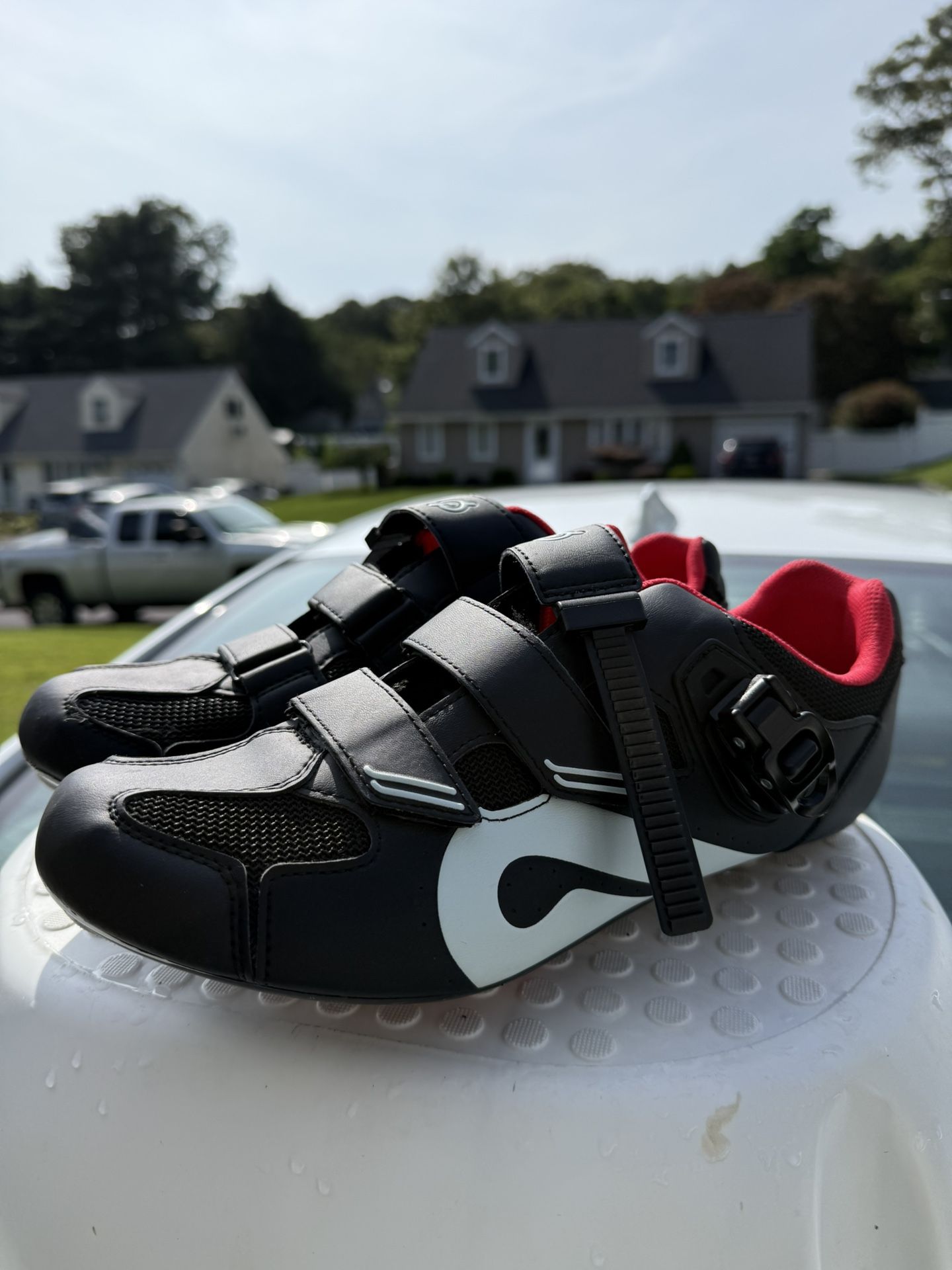 Peleton Shoes With Cleats Size 46