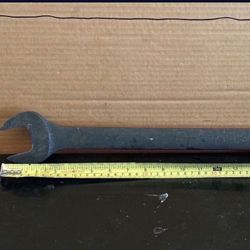 Snap-on tools 1-1/2" 12-Point SAE Flank Drive® Combination Wrench