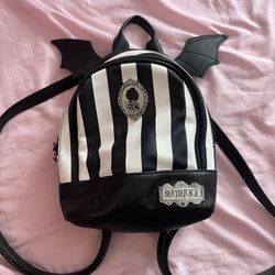 Batwing mini backpack online