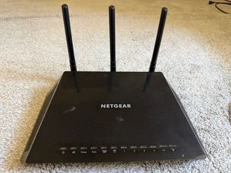 Netgear WiFi Router Hi speed with 3 Antennas-