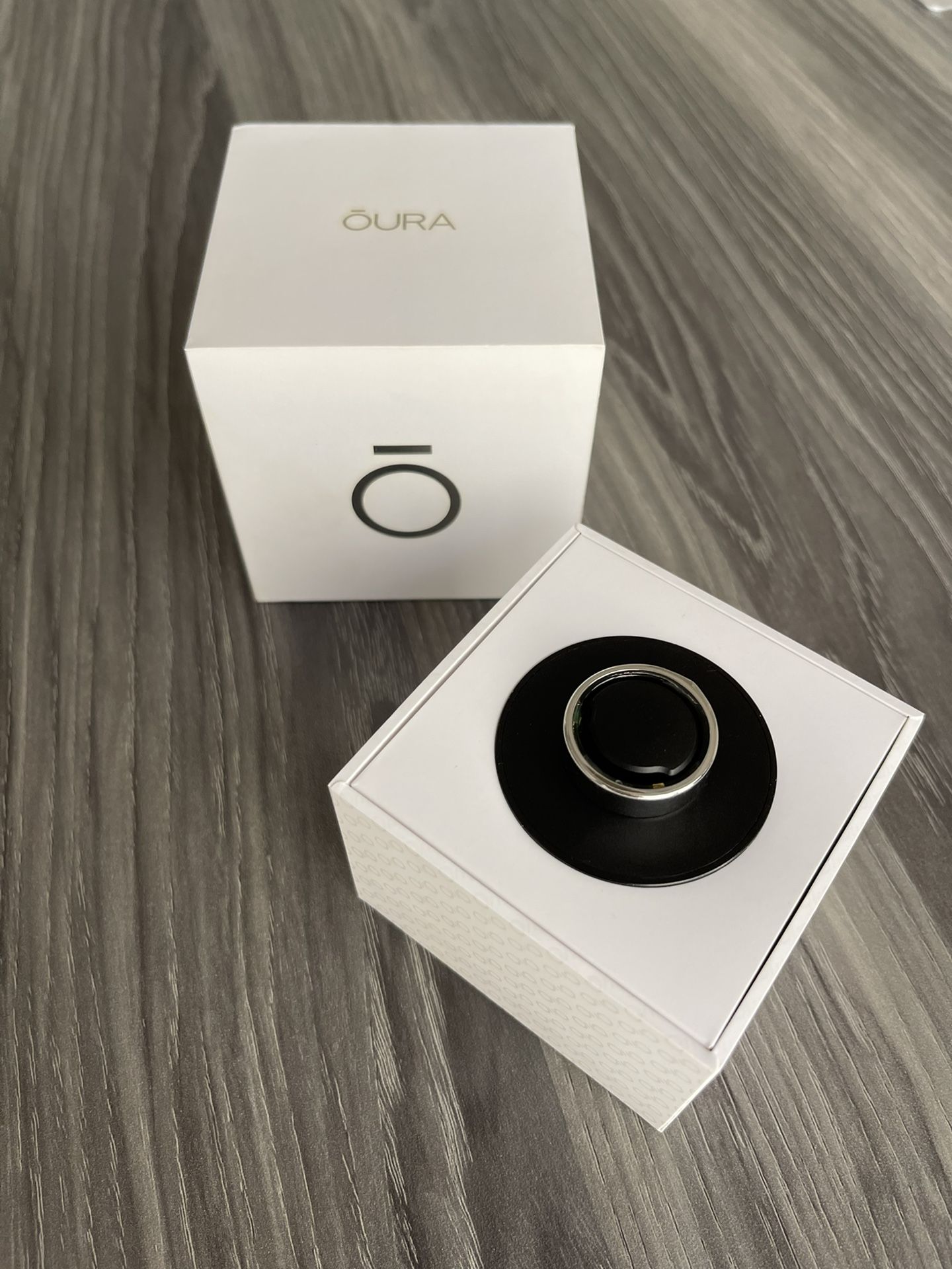 Oura Ring Gen 2 Size 10 - Includes Charger And Cable