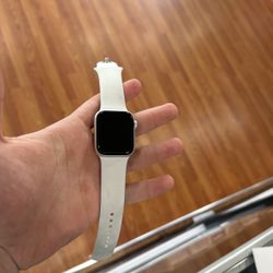 Apple Watch SE 2ND Generation 40mm Used 