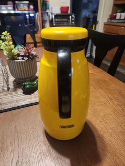 VINTAGE CORNING GLASS THERMAL CAFE