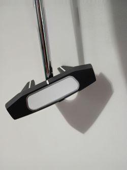 Odyssey square to square putter