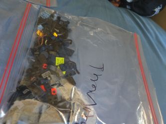 Neytiri & Thanator vs. AMP Suit Quaritch legos