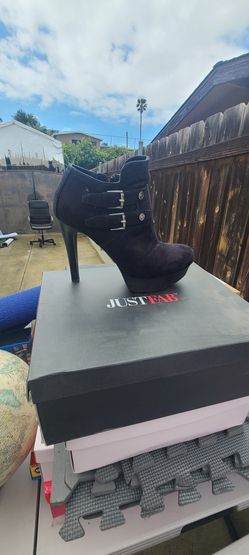 Size 7 Women's High Heel