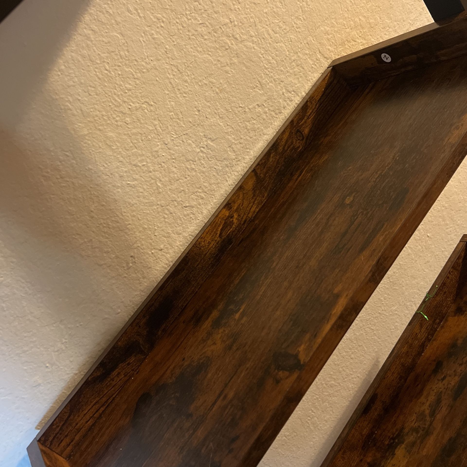 Leaning Shelf for Sale in Bakersfield, CA OfferUp