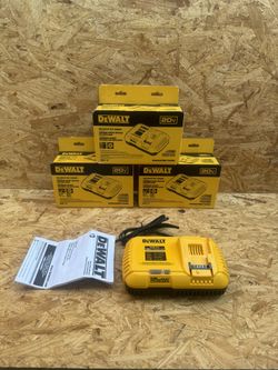 Dewalt Fan-Cooled 12 Amps Fast Charger Model DCB1112