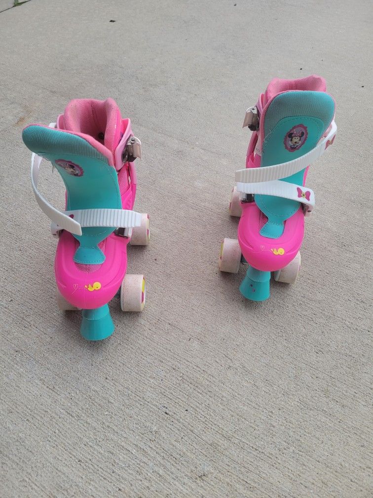 Minnie Mouse Girls Skates