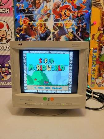 ViewSonic 15" VGA CRT 15GA Retro Gaming Monitor Display Screen w/ Speakers