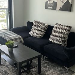 Family Room Furniture 