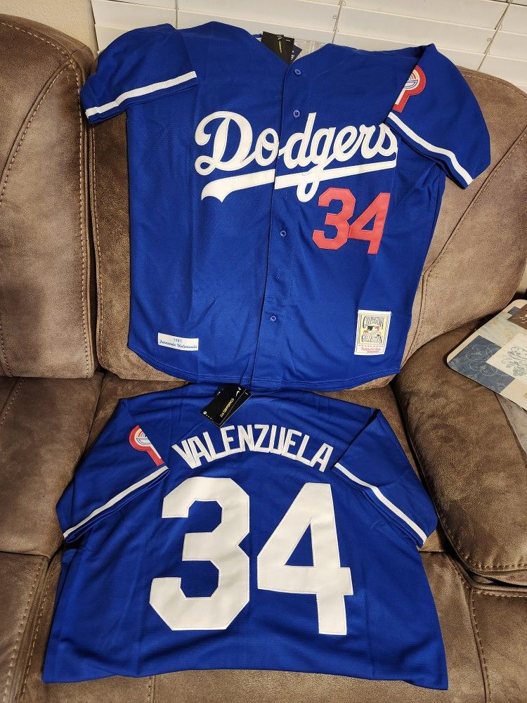 Dodgers Fernando Valenzuela Throwback Jersey (True To Size)