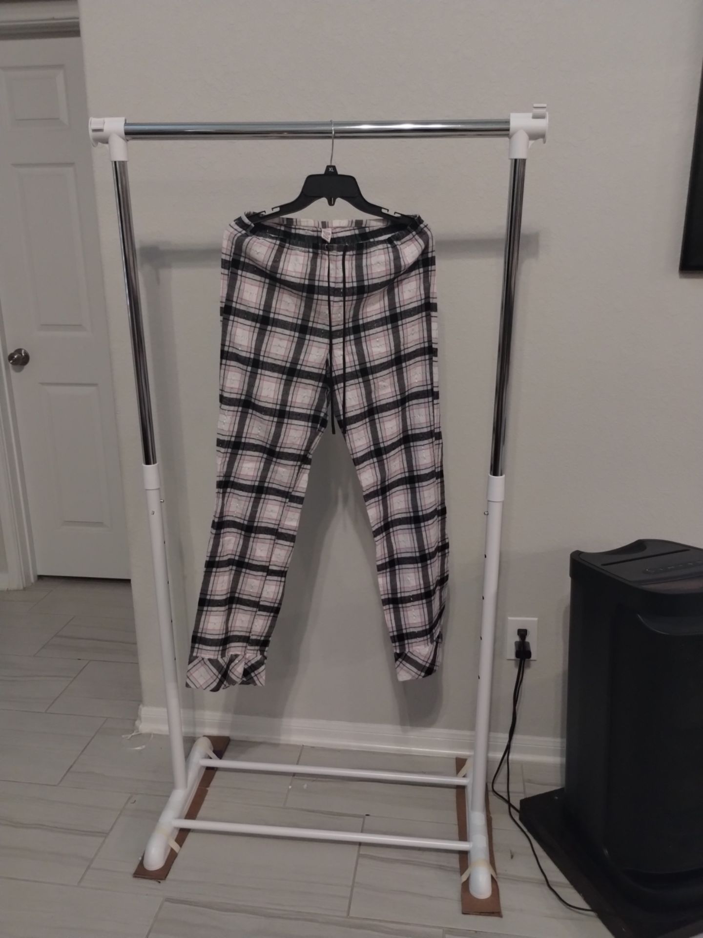 Victoria's secret pajama long pants, size S