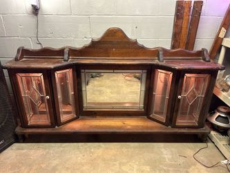 Wood liquor display