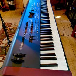 Yamaha Moxf 8 Keyboard 