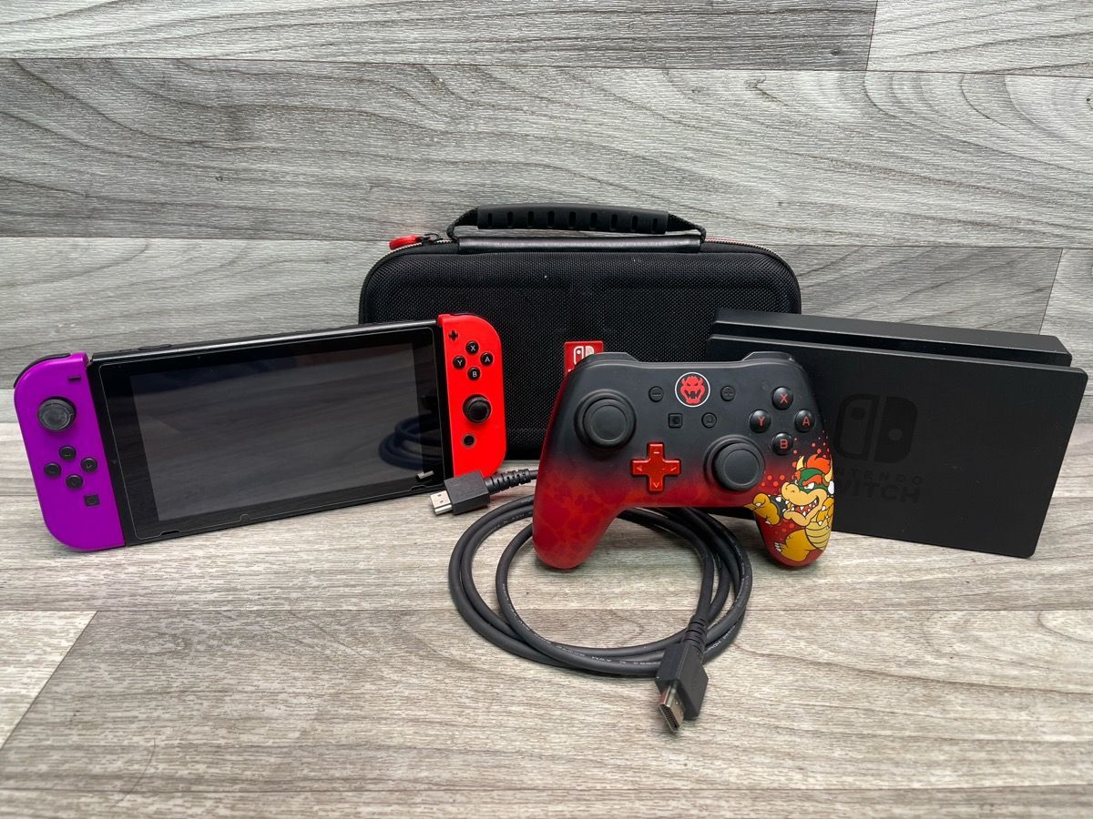 Nintendo Switch Handheld โ HAC-001 โ Black โ A1D025492