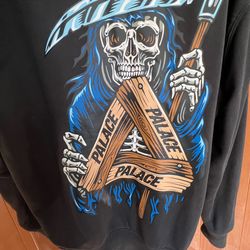 Palace hoody size medium