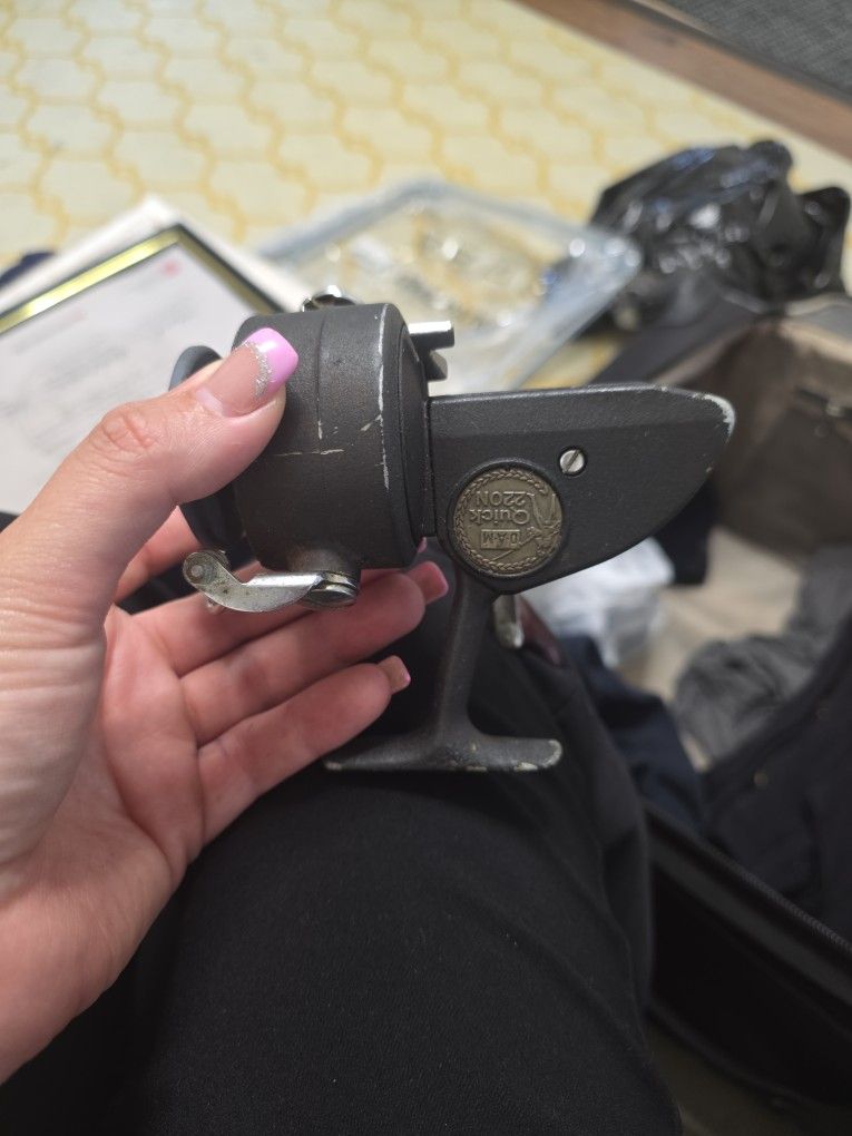 https://offerup.com/redirect/?o=RC5BTQ== Quick 220N Fishing