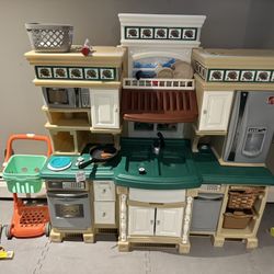 Play Kitchen