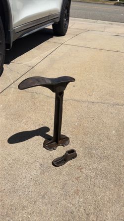 Vintage shoe repair stand