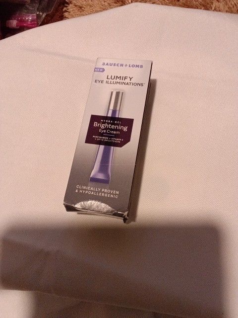 Lumify Eye Brightening Cream