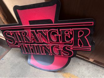 Stranger things 5 prop wood