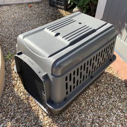 Intermediate Dog Crate 