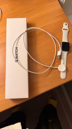 IWatch SE