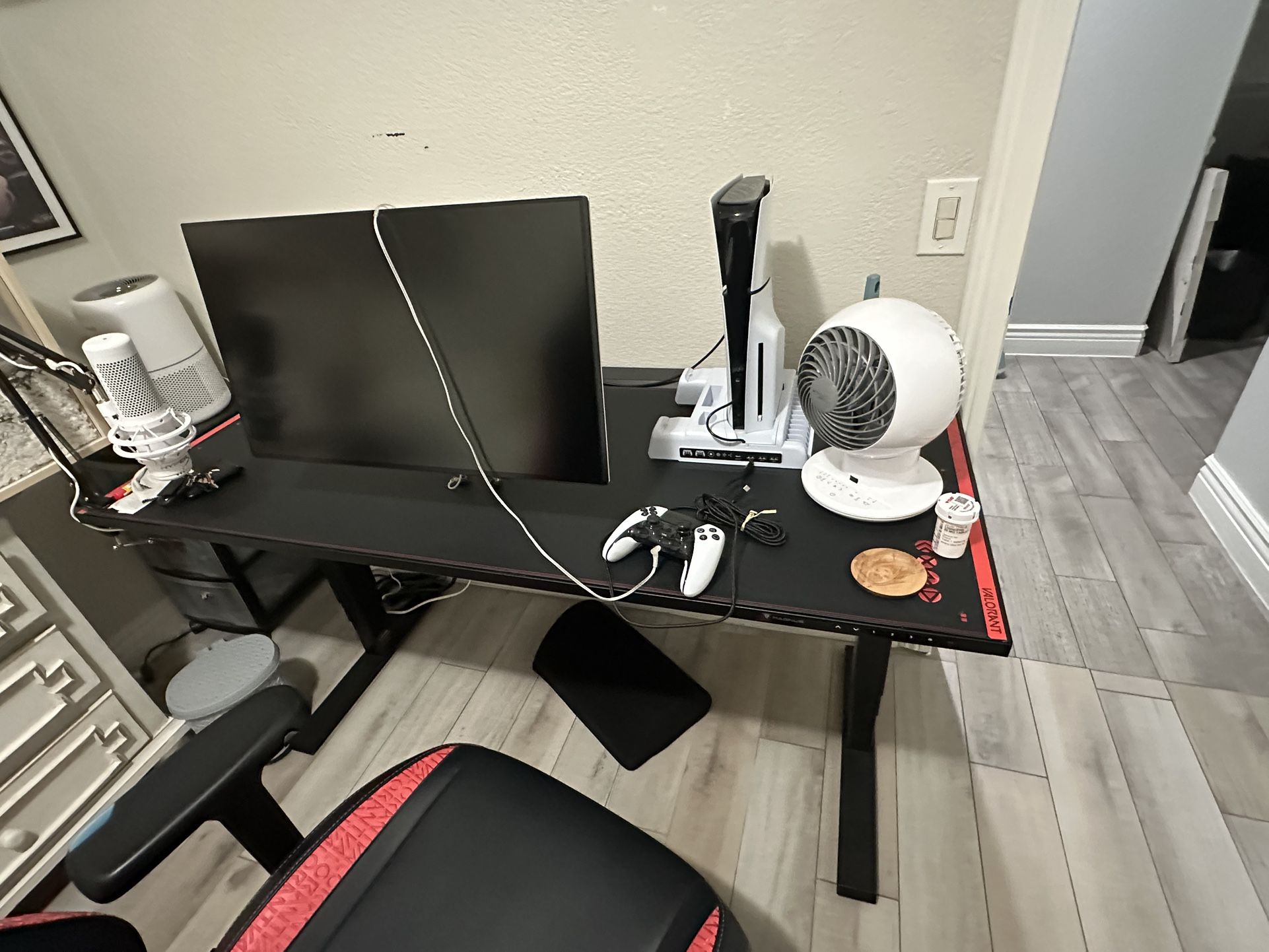 Secretlab Magnus Pro Desk