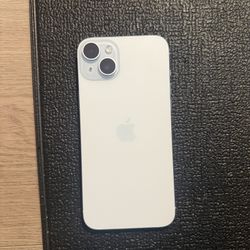 iPhone 15 Plus 