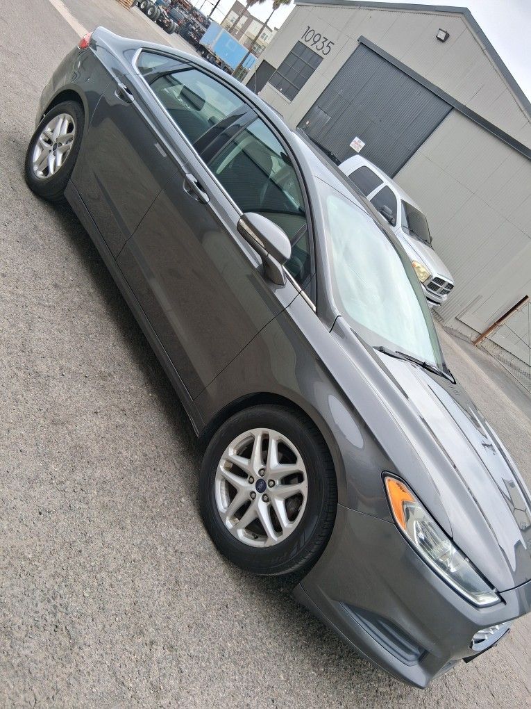 2015 Ford Fusion