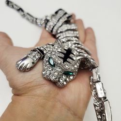 Vintage Tiger Shoulder Brooch