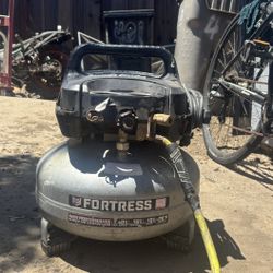 Fortress 175 psi air compressor