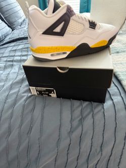 Retro Jordan 4