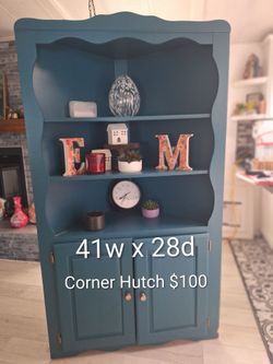 Corner hutch